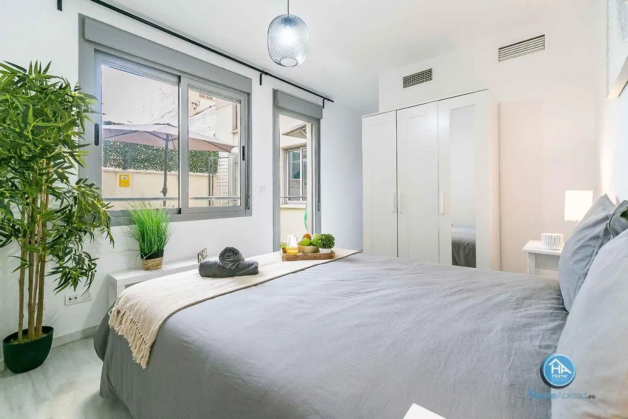 Apartment Bajo Urbano Boutique En Carlos Haya Con Terraza Y Parking Malaga