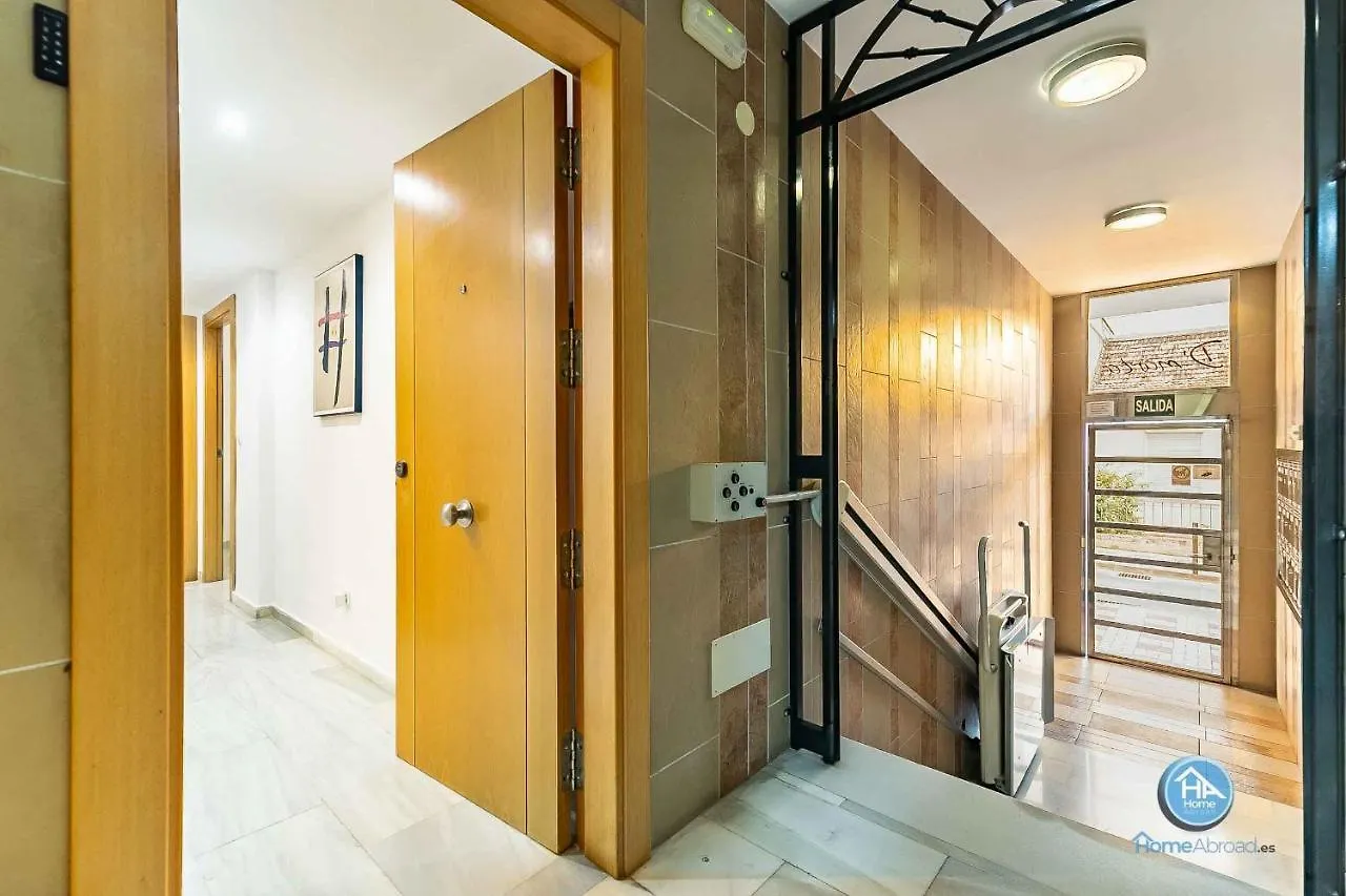 Bajo Urbano Boutique En Carlos Haya Con Terraza Y Parking Màlaga Apartmán